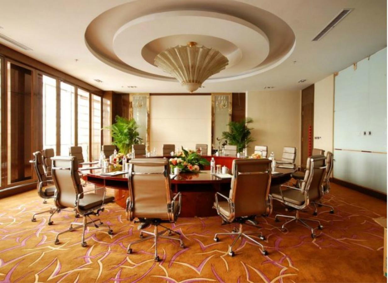 Inzone Garland Hotel Jinan Exterior photo
